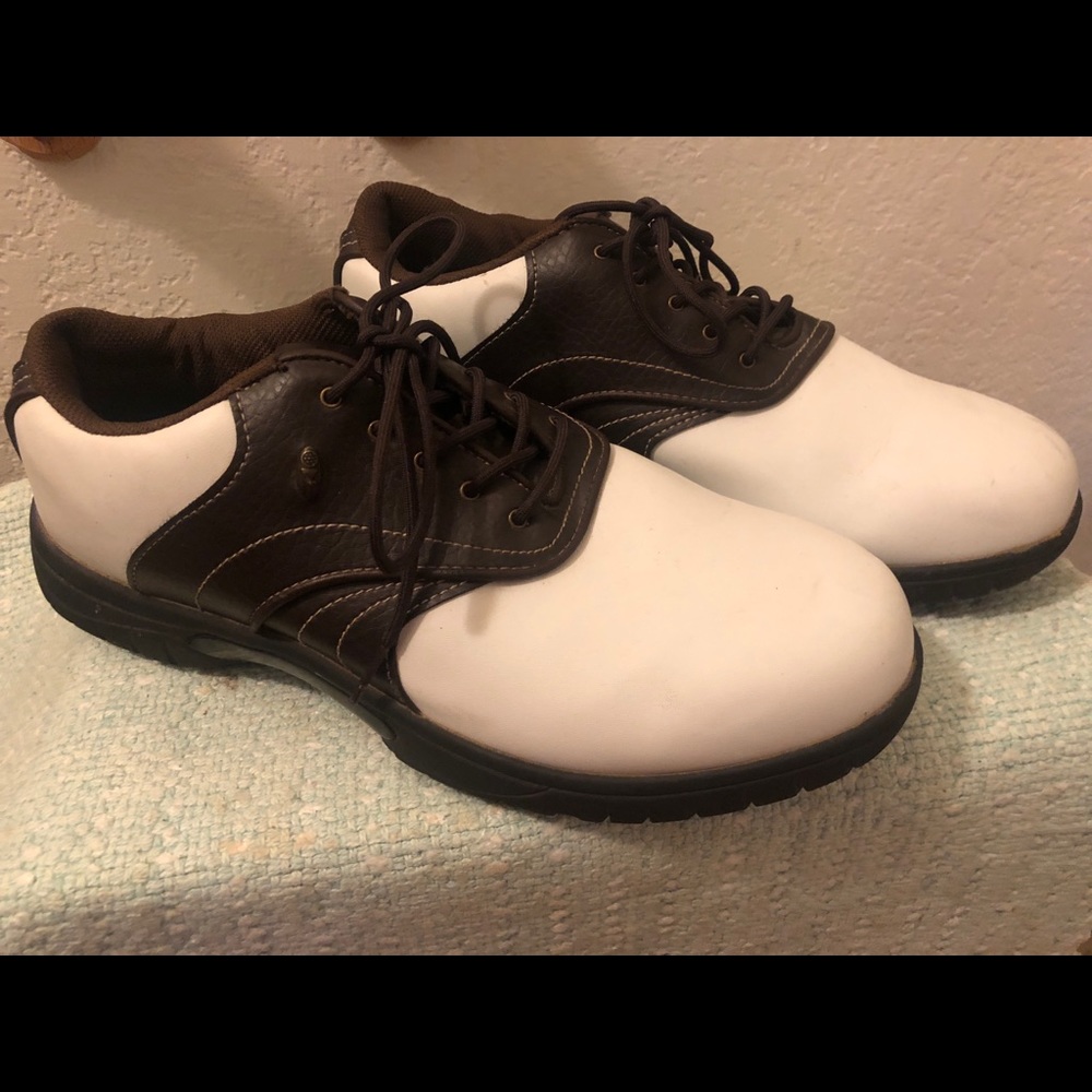 Men’s Golf shoes, great condition